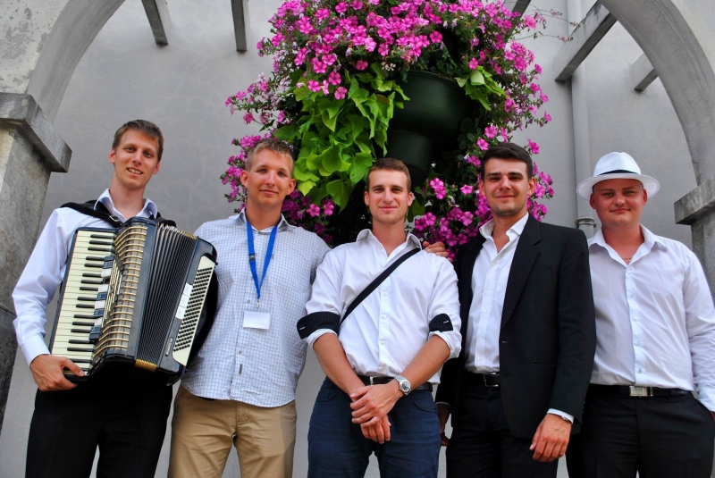 Francia turné | 2015